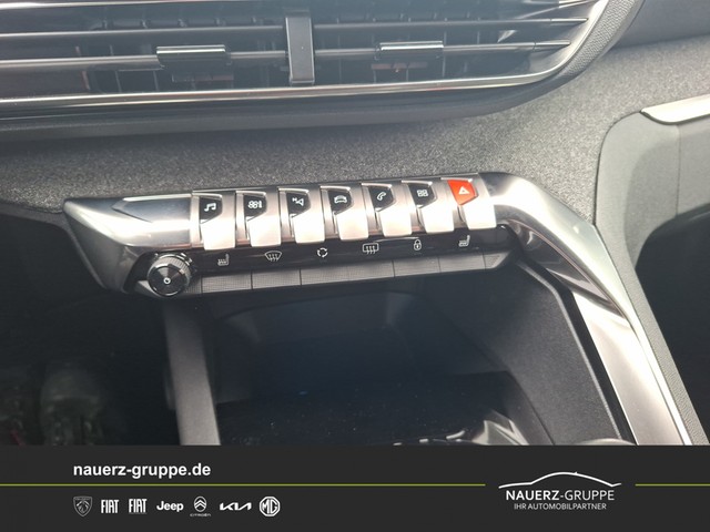 Fahrzeugabbildung Peugeot 3008 Allure Pack PureTech 130