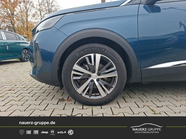 Fahrzeugabbildung Peugeot 3008 Allure Pack PureTech 130