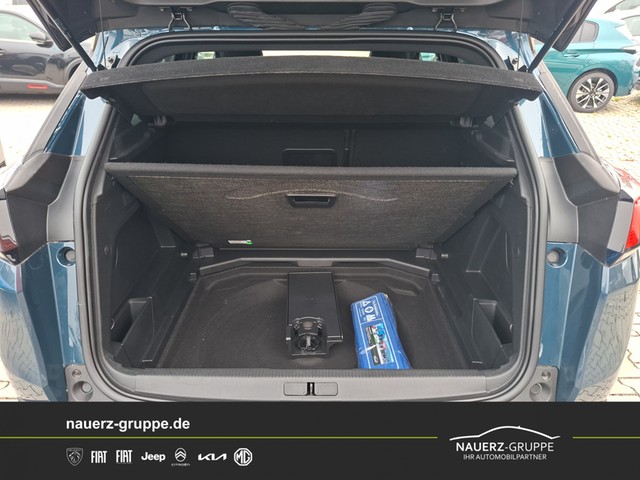 Fahrzeugabbildung Peugeot 3008 Allure Pack PureTech 130