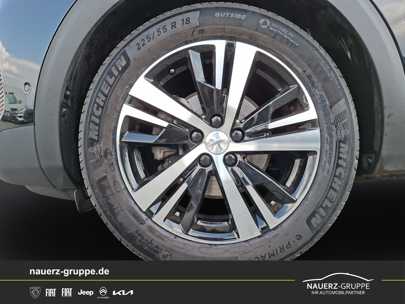 Fahrzeugabbildung Peugeot 3008 GT 130 HDi EAT8