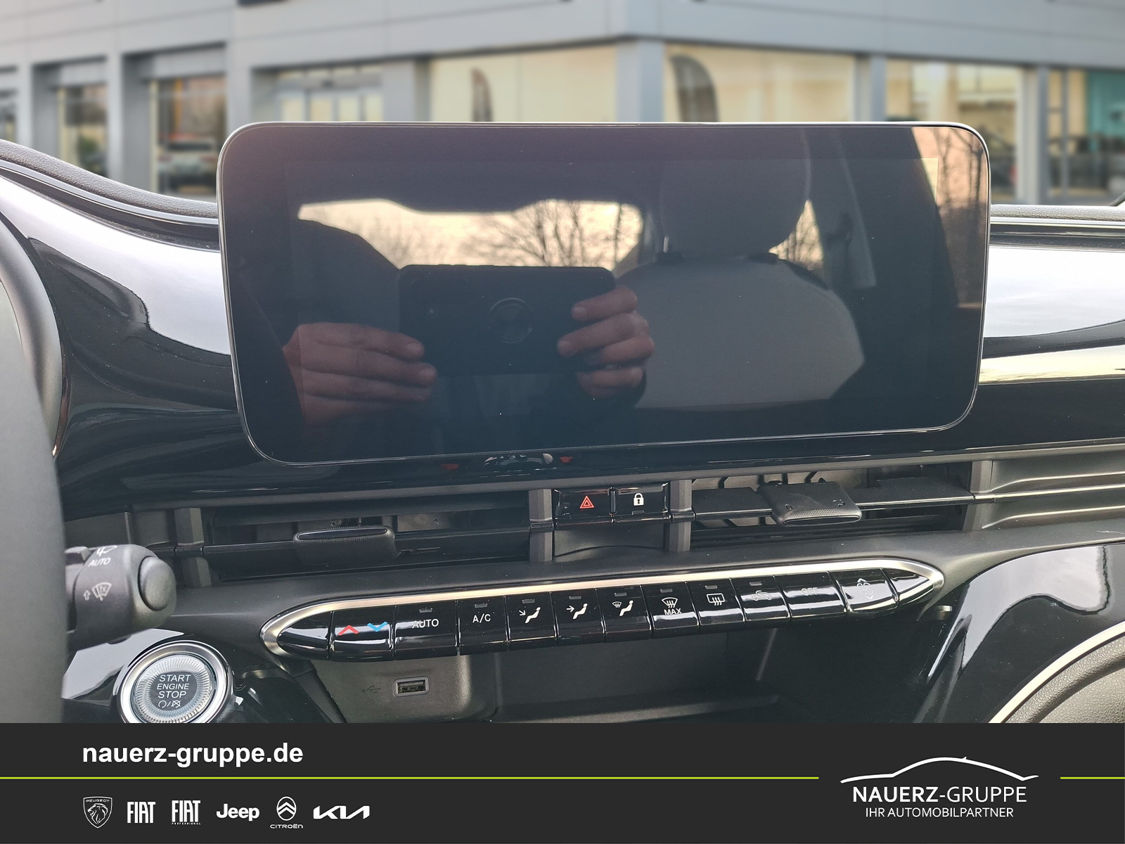 Fahrzeugabbildung Fiat 500 1.0 Hybrid FireFly 48 kW Icon