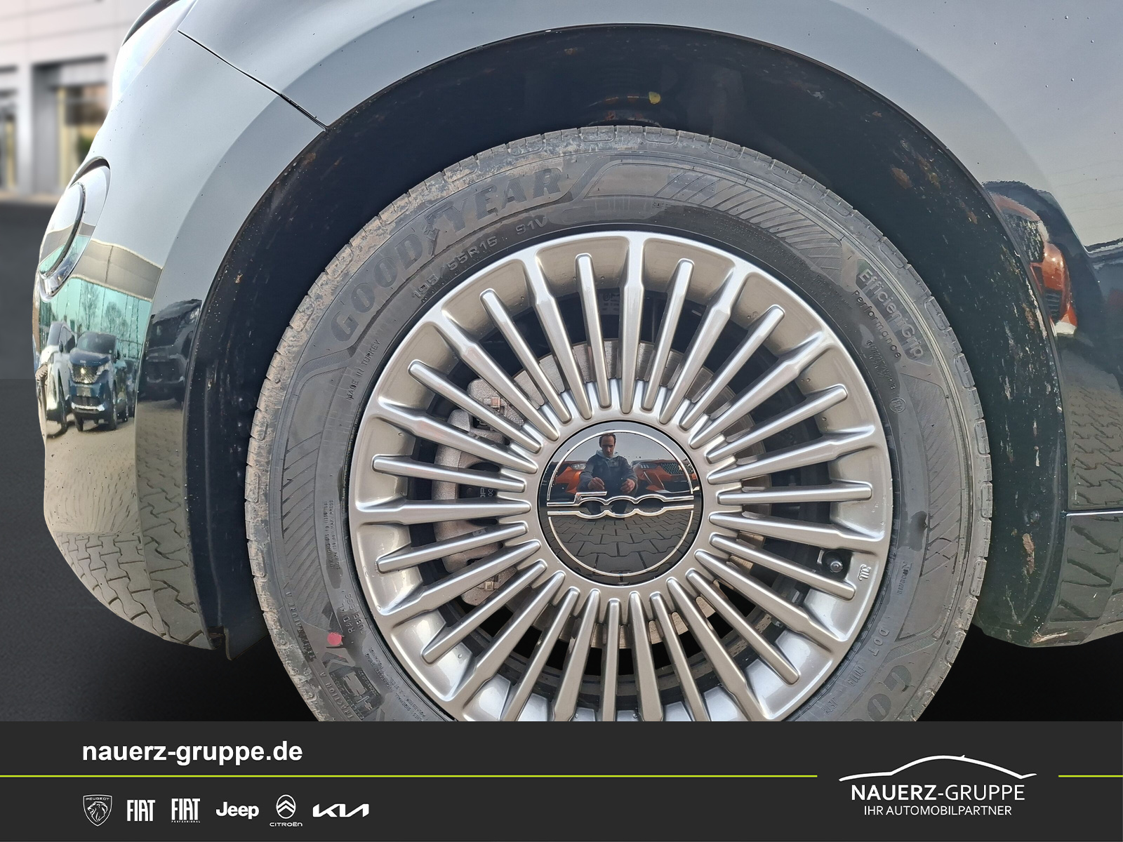 Fahrzeugabbildung Fiat 500 1.0 Hybrid FireFly 48 kW Icon