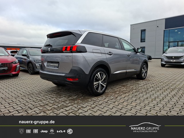Fahrzeugabbildung Peugeot 5008 Allure Pack