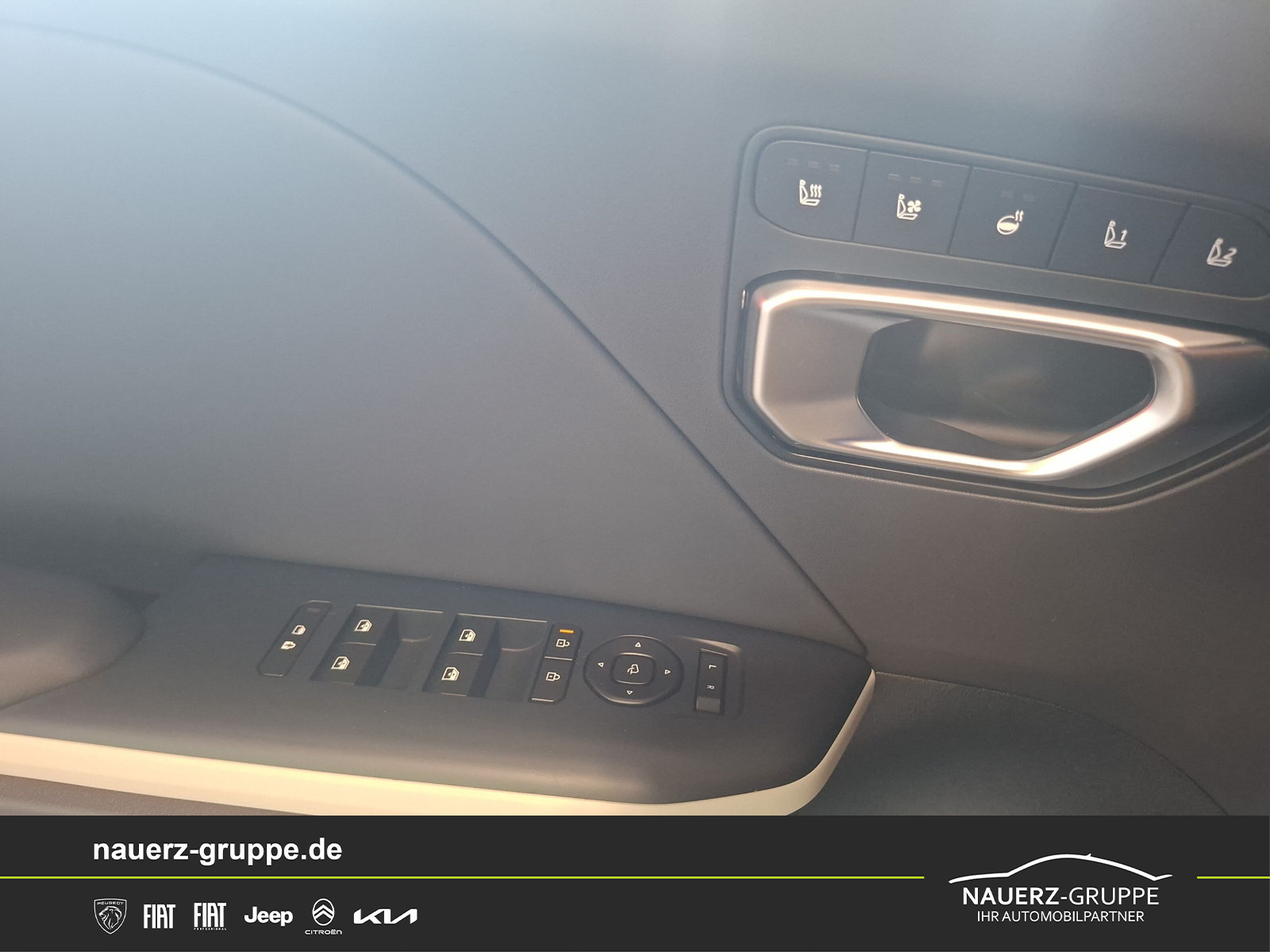 Fahrzeugabbildung Kia K4 1.6 T-GDI DCT7 GT-Line