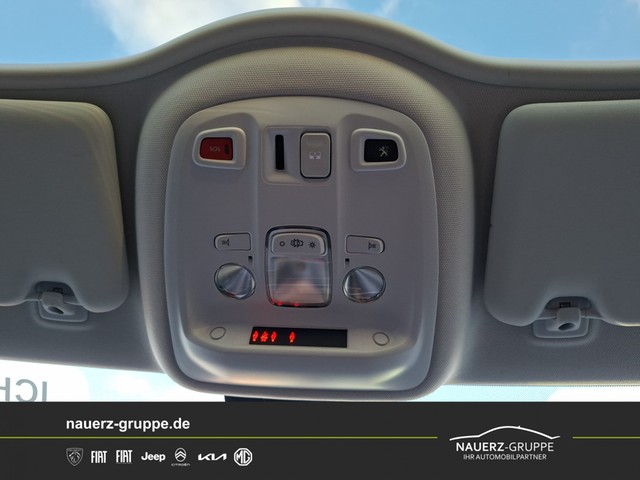 Fahrzeugabbildung Peugeot 308 Active Glasdach Einparkhilfe