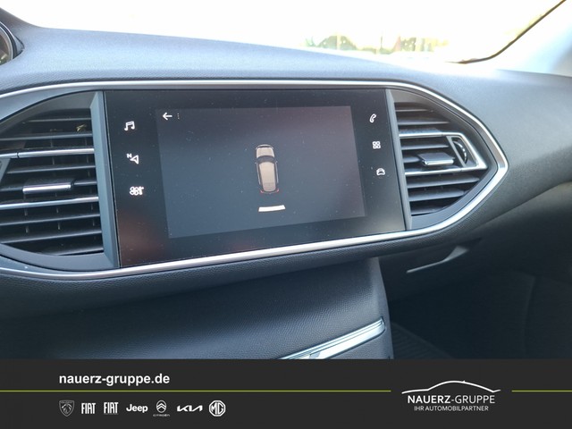 Fahrzeugabbildung Peugeot 308 Active Glasdach Einparkhilfe