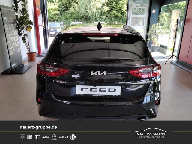 Fahrzeugabbildung Kia Ceed Ultimate Edition 1.0 T-GDI