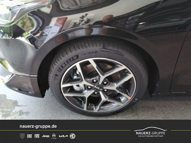 Fahrzeugabbildung Kia Ceed Ultimate Edition 1.0 T-GDI