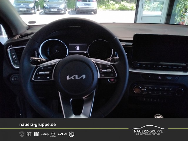 Fahrzeugabbildung Kia Ceed Ultimate Edition 1.0 T-GDI