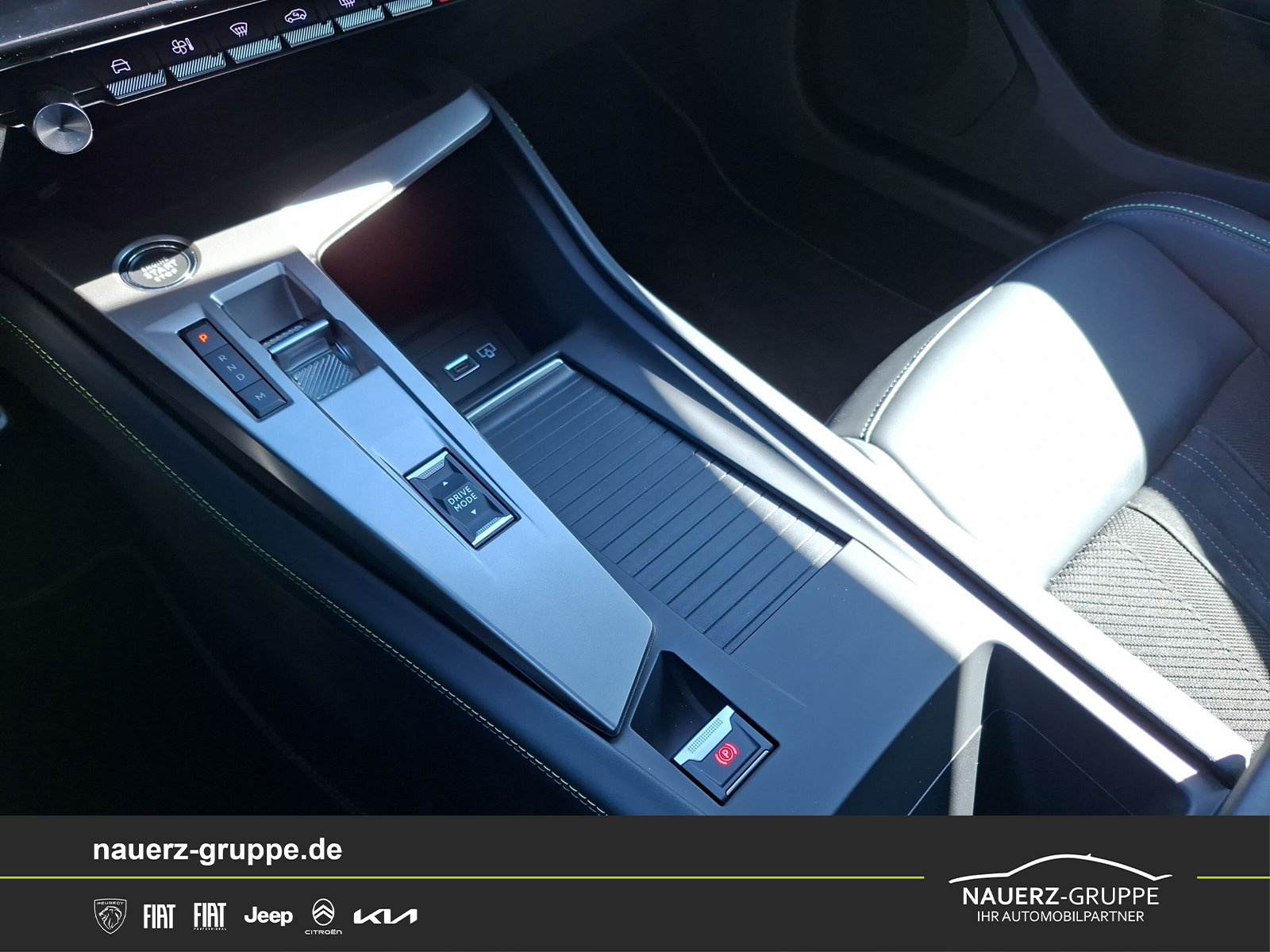 Fahrzeugabbildung Peugeot 308 SW GT PureTech 130 EAT8