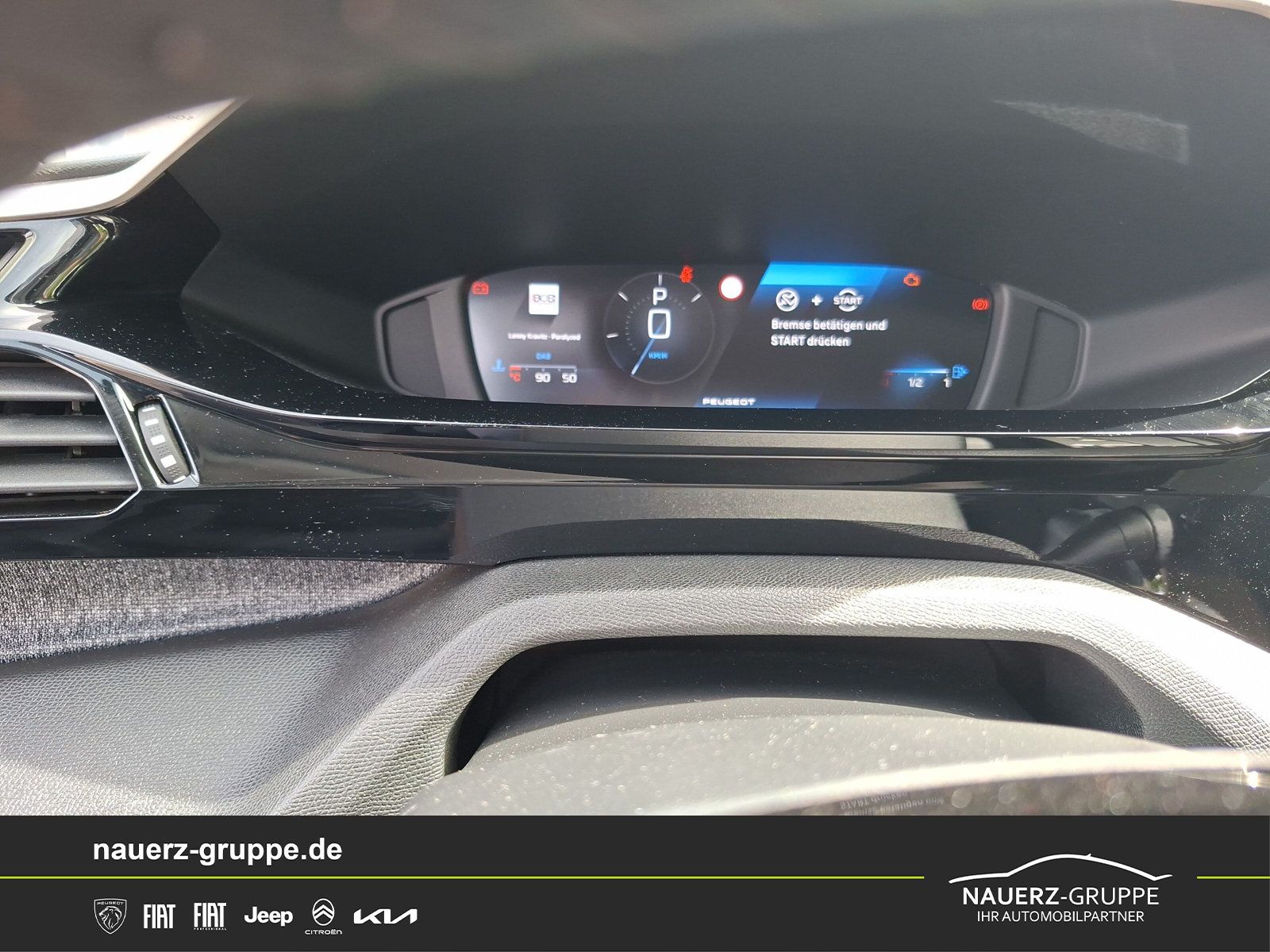 Fahrzeugabbildung Peugeot 408 Allure Pack PureTech 130 EAT8
