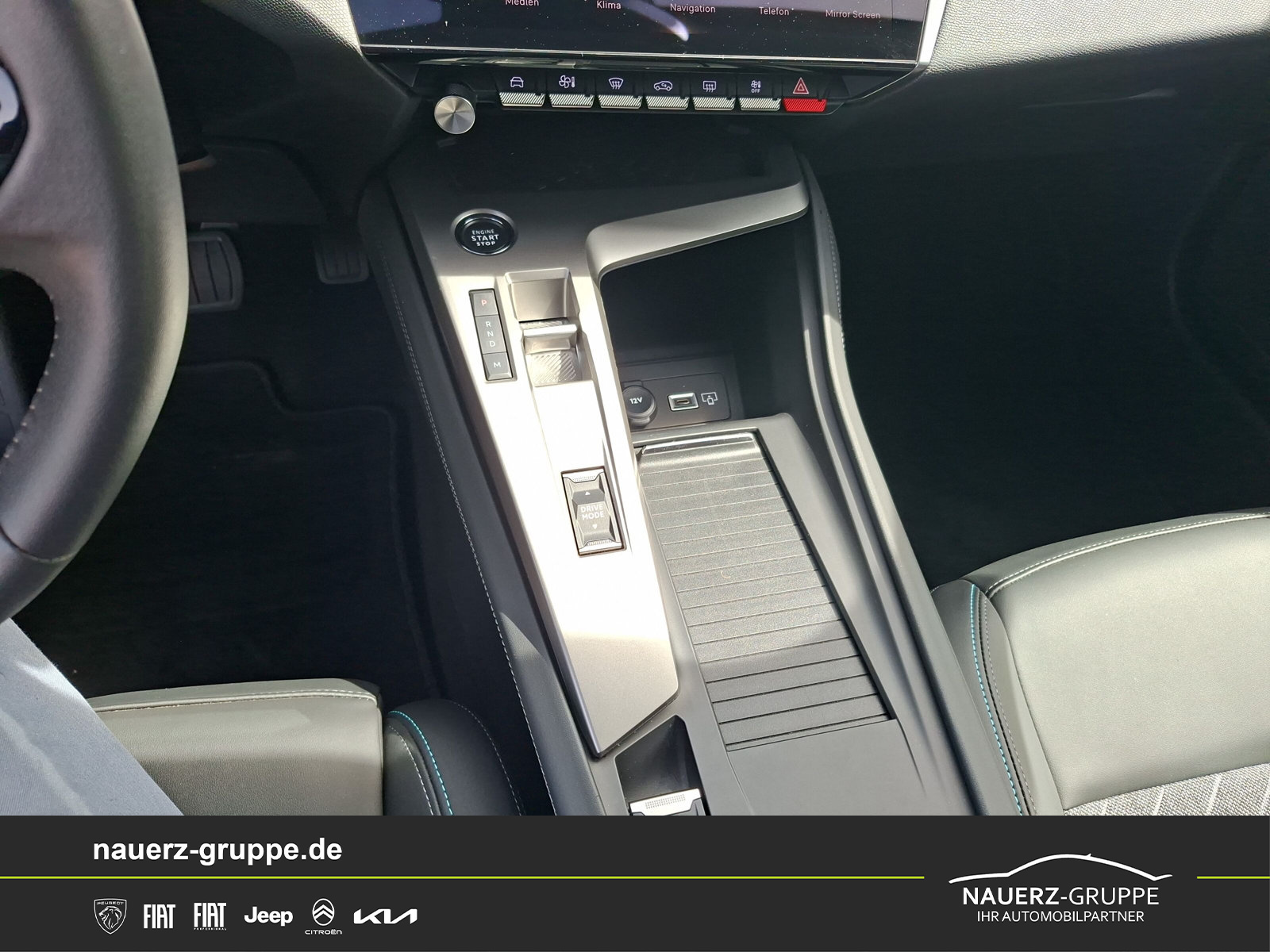 Fahrzeugabbildung Peugeot 408 Allure Pack PureTech 130 EAT8