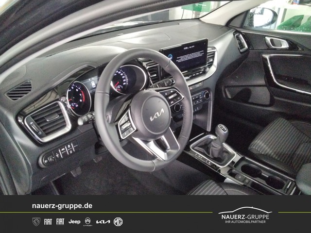 Fahrzeugabbildung Kia Ceed Spirit 1.5