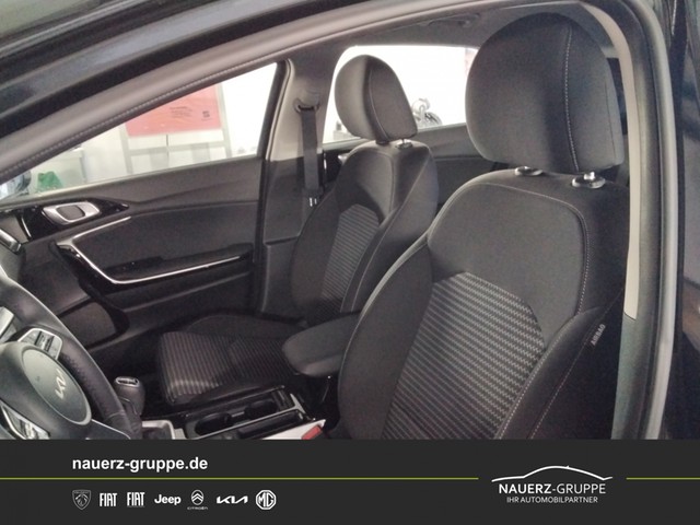 Fahrzeugabbildung Kia Ceed Spirit 1.5