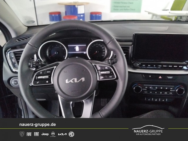 Fahrzeugabbildung Kia Ceed Spirit 1.5