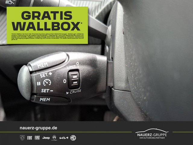 Fahrzeugabbildung Peugeot 2008 e- Active Pack 136