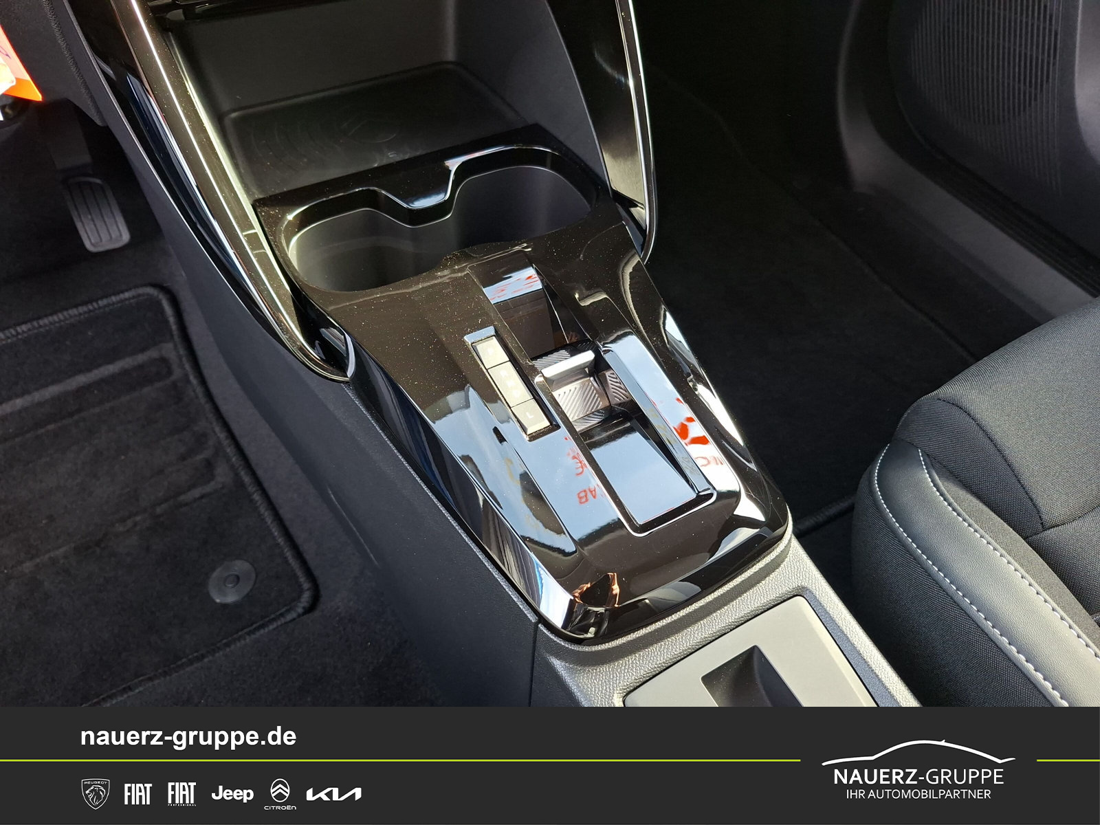 Fahrzeugabbildung Citroen C3 Hybrid 110 MAX