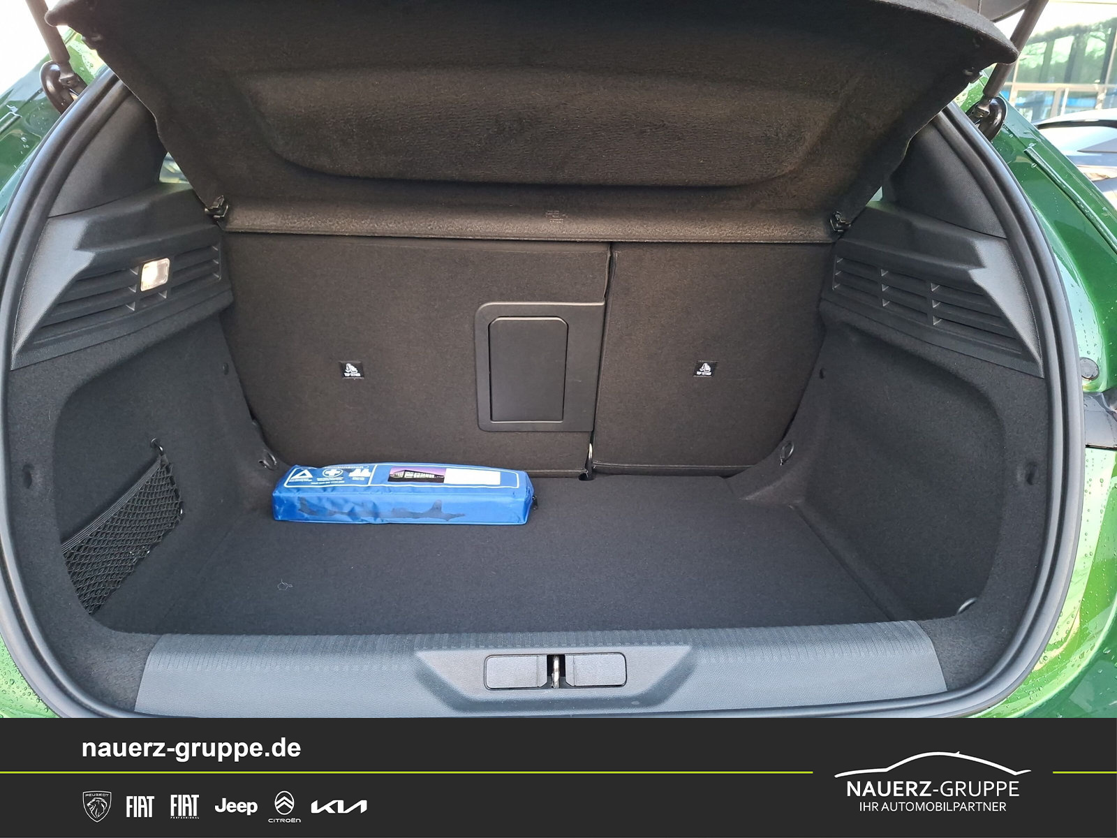 Fahrzeugabbildung Peugeot 308 Allure Pack PureTech 130 EAT8