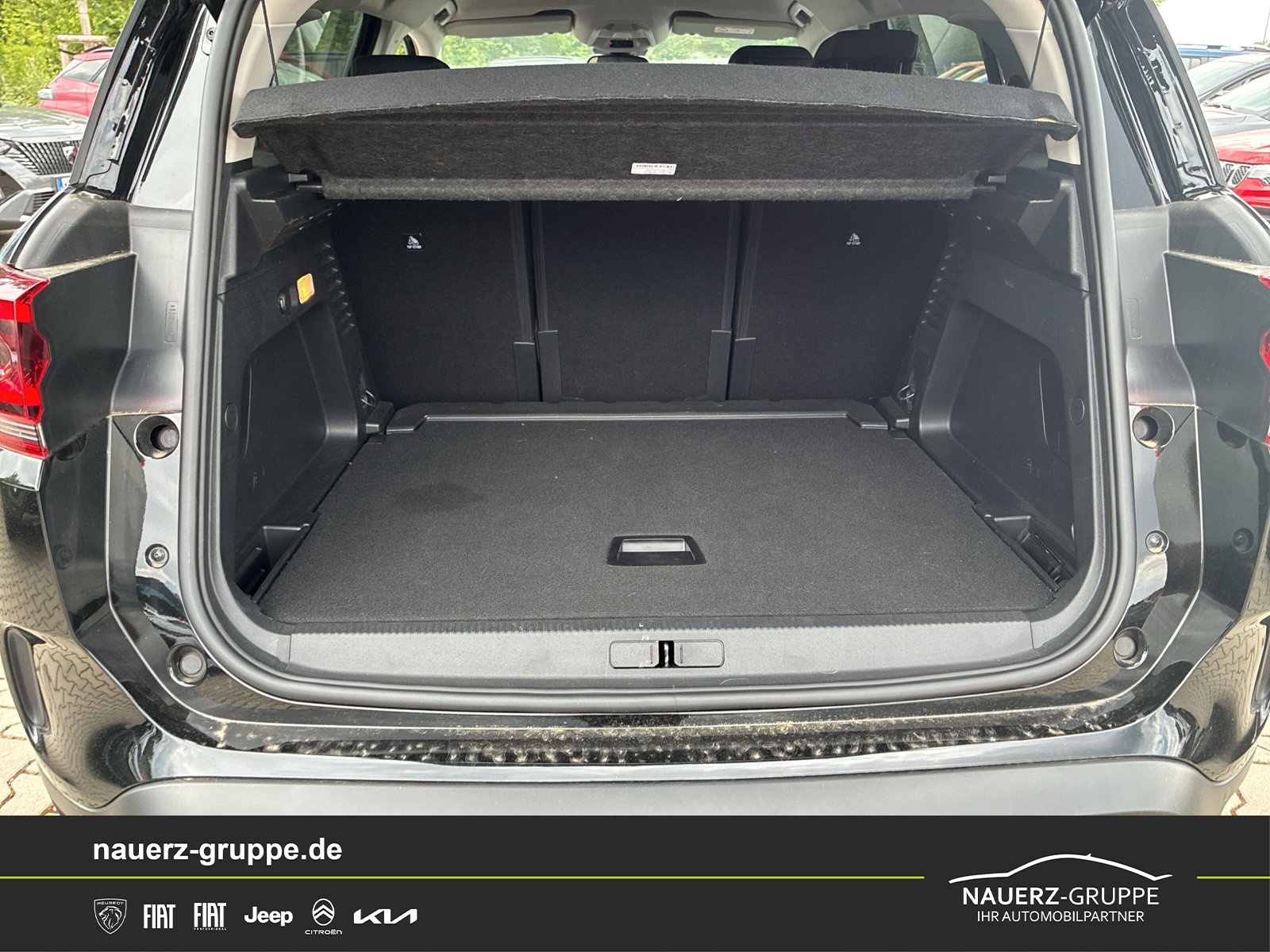 Fahrzeugabbildung Citroen C5 Aircross Plus Hyb. 136
