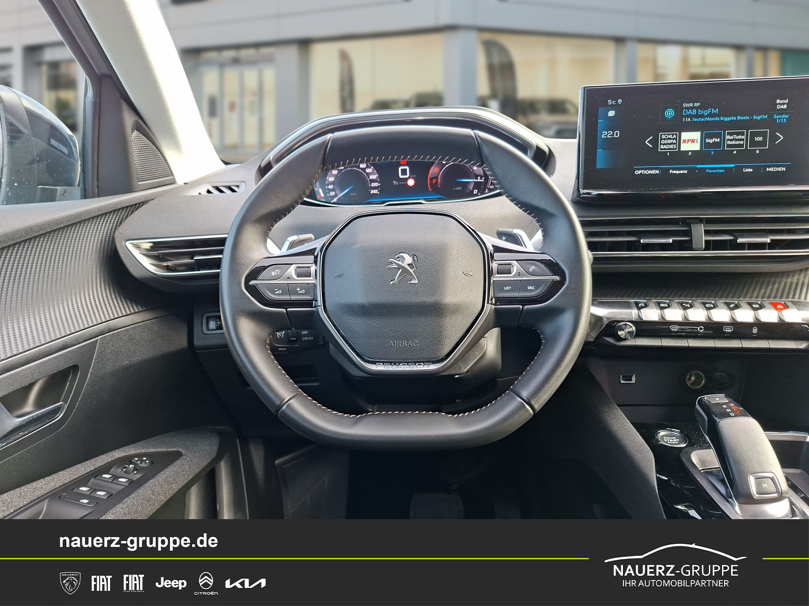 Fahrzeugabbildung Peugeot 3008 Active Pack PureTech 130