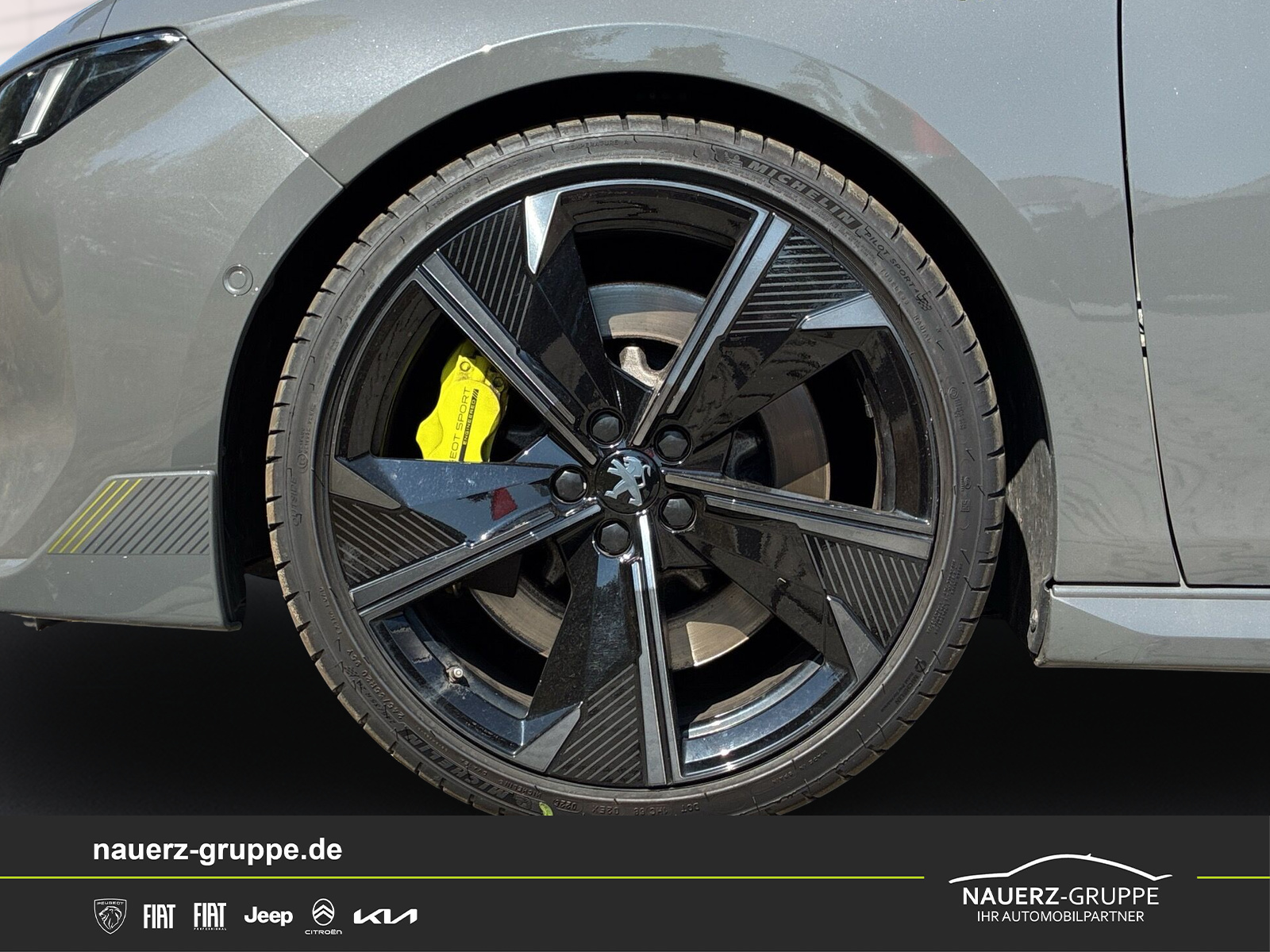 Fahrzeugabbildung Peugeot 508 SW Hybrid 4 360 PSE - mit KI generiert/bearbeitet