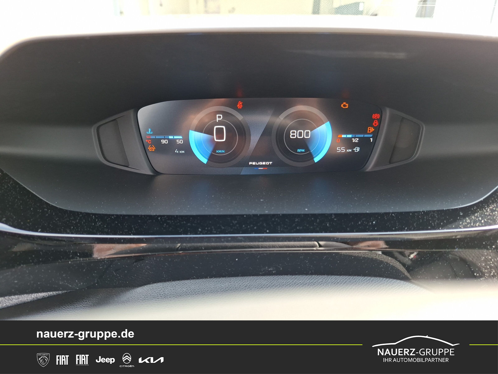 Fahrzeugabbildung Peugeot 308 SW Allure Diesel 130 EAT8 - mit KI generiert/bearbeitet