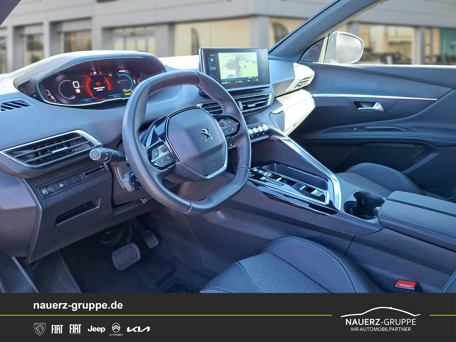 Fahrzeugabbildung Peugeot 3008 Hybrid 136 Allure Pack