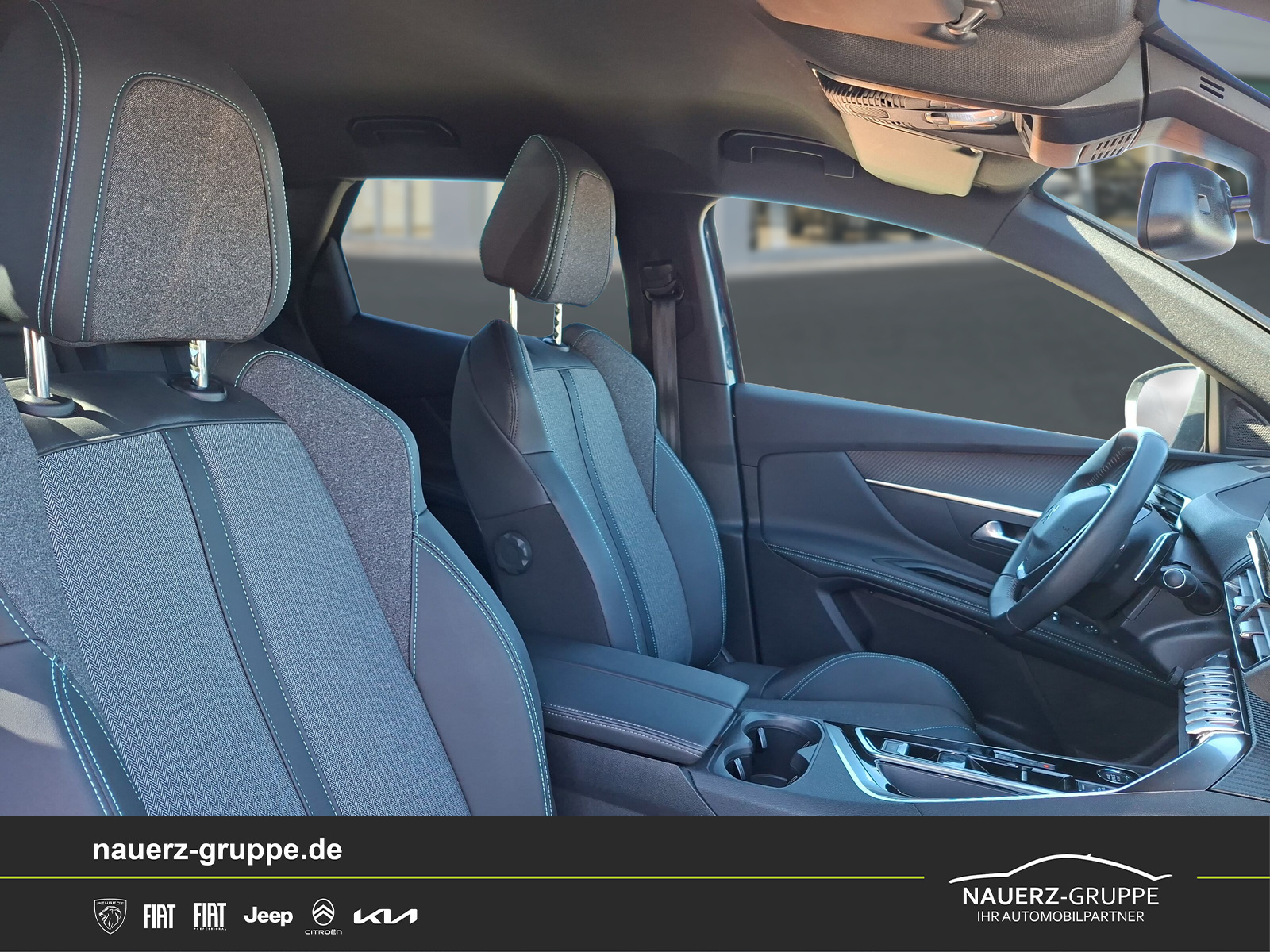 Fahrzeugabbildung Peugeot 3008 Hybrid 136 Allure Pack