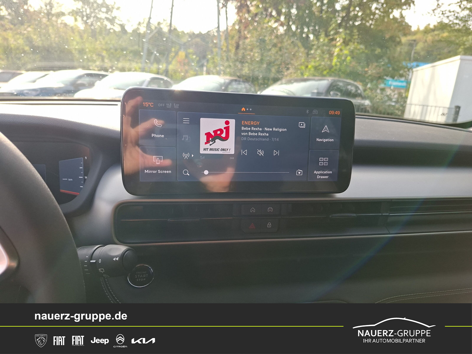 Fahrzeugabbildung Jeep Avenger Altitude - mit KI generiert/bearbeitet