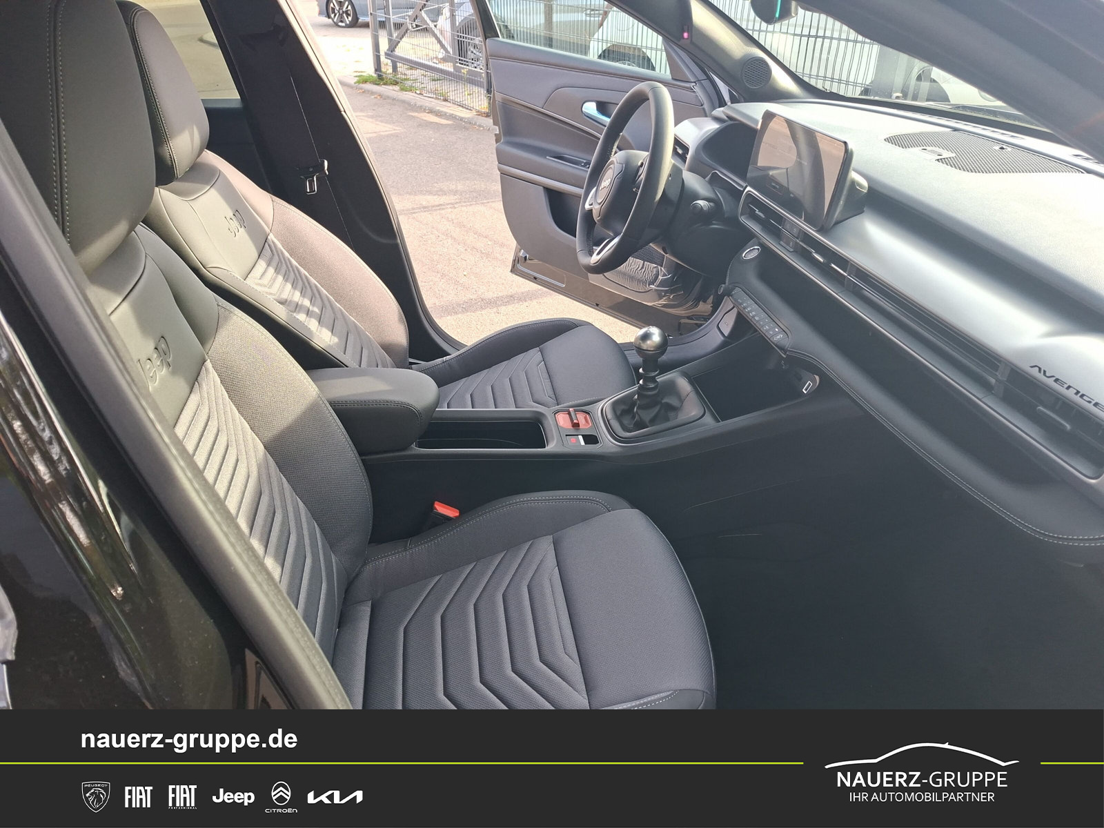 Fahrzeugabbildung Jeep Avenger Altitude - mit KI generiert/bearbeitet