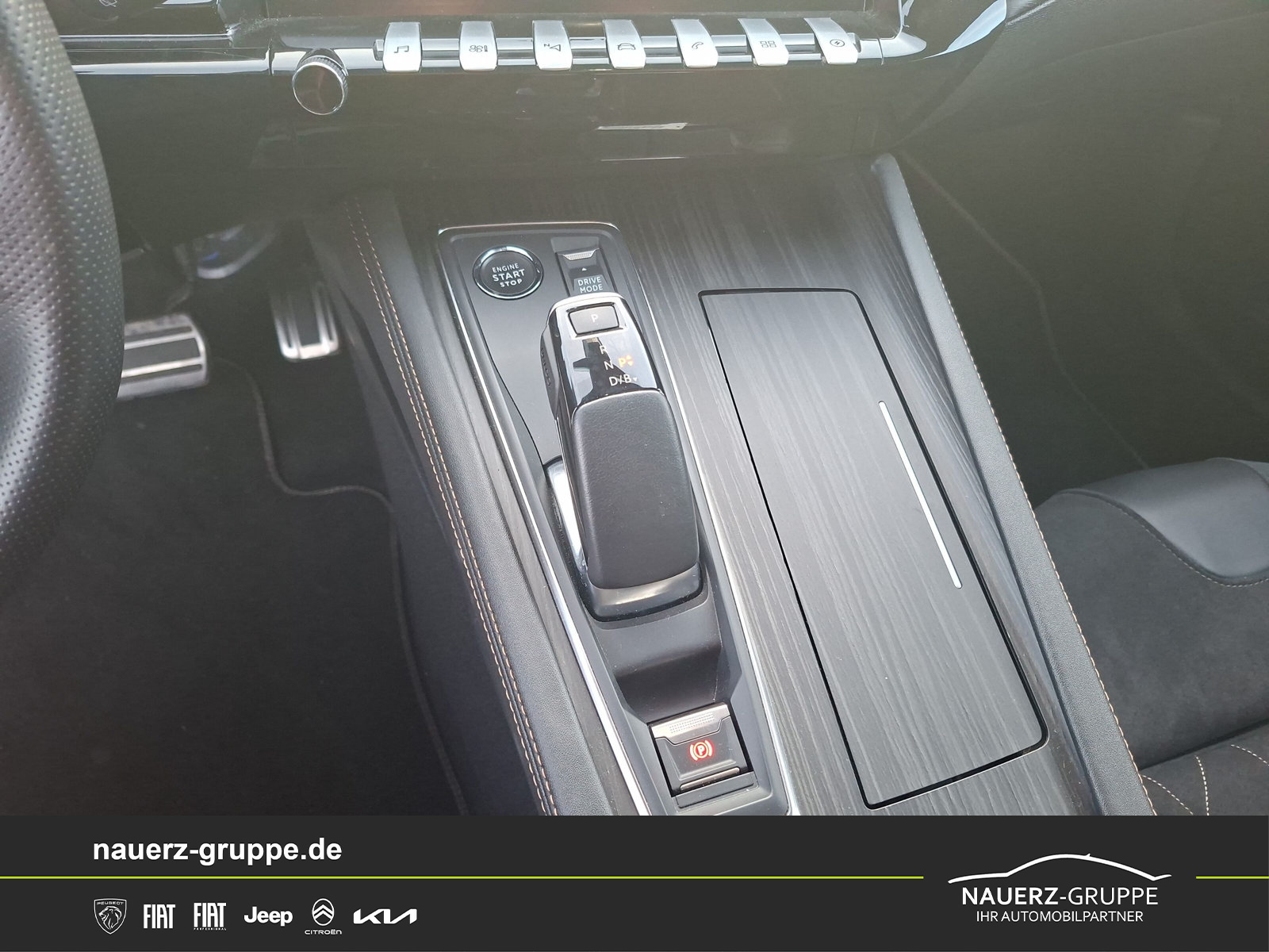 Fahrzeugabbildung Peugeot 508 SW Hybrid 225 GT Pack
