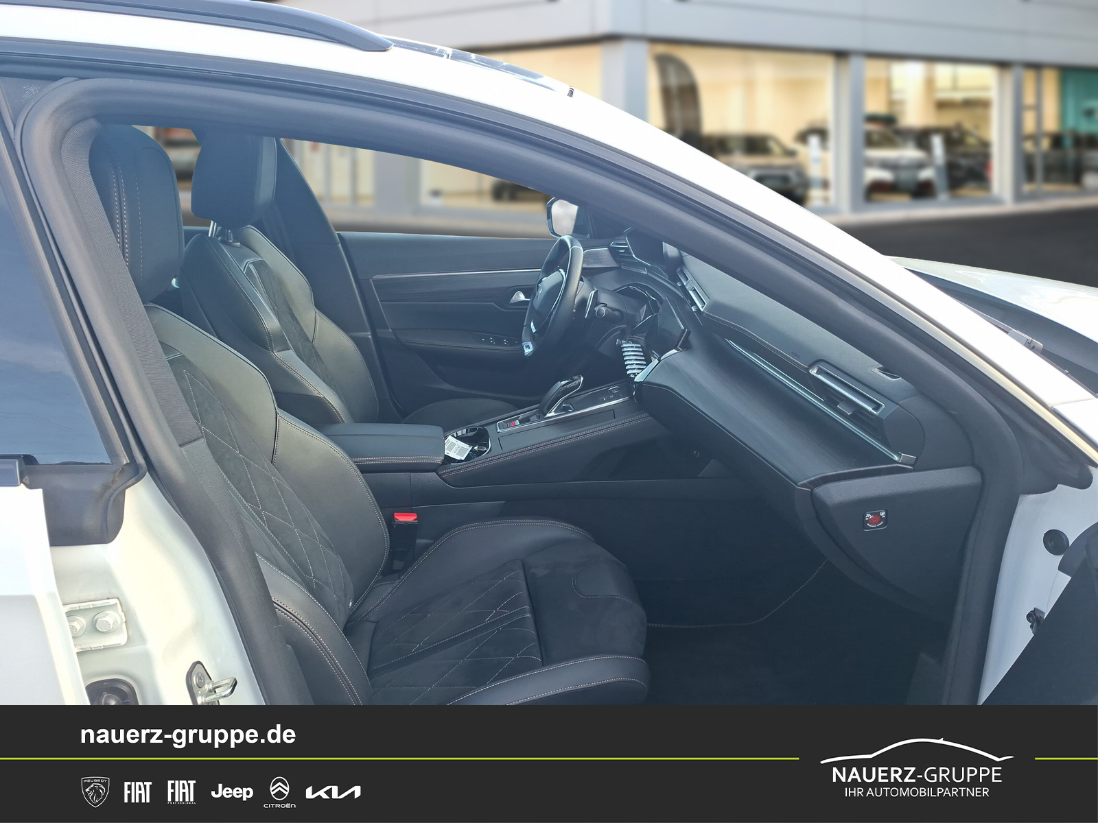 Fahrzeugabbildung Peugeot 508 SW Hybrid 225 GT Pack