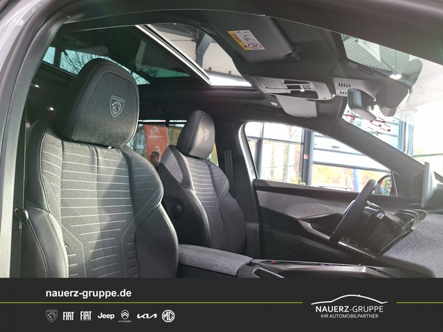 Fahrzeugabbildung Peugeot 5008 GT Hybrid 145 7 Sitze