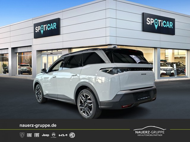 Fahrzeugabbildung Peugeot 5008 GT Hybrid 145 7 Sitze