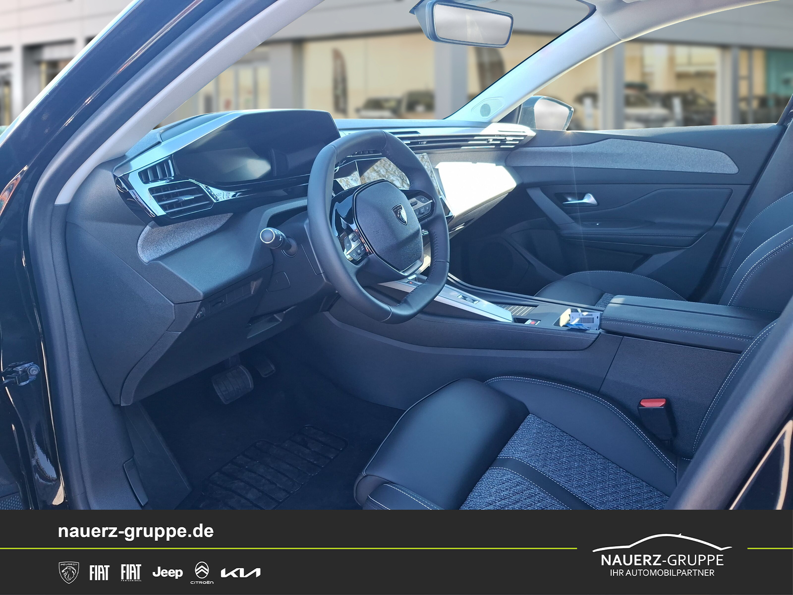 Fahrzeugabbildung Peugeot 308 Hybrid 145 Allure