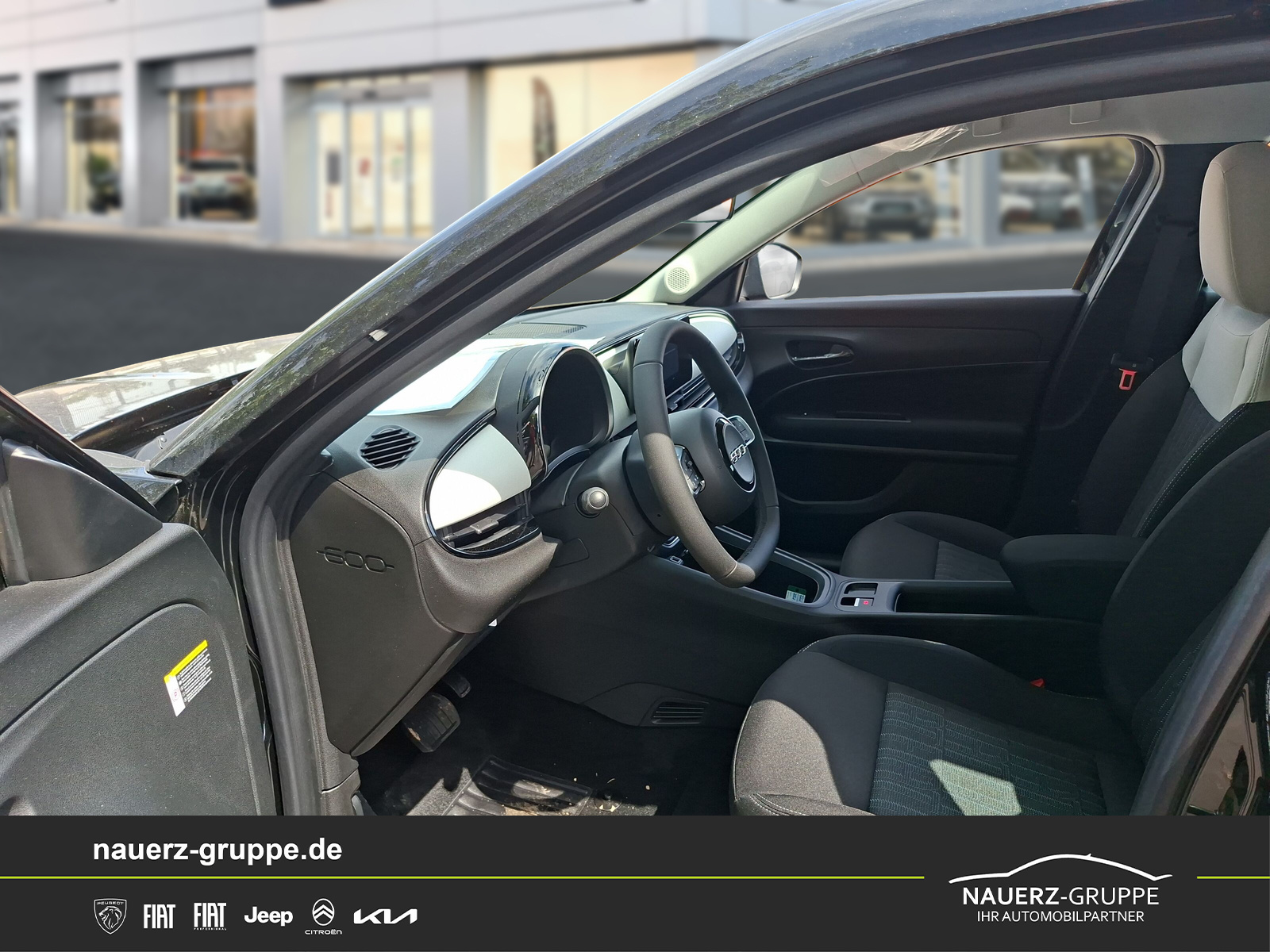 Fahrzeugabbildung Fiat 600 E-Hybrid Business Edition - mit KI generiert/bearbeitet