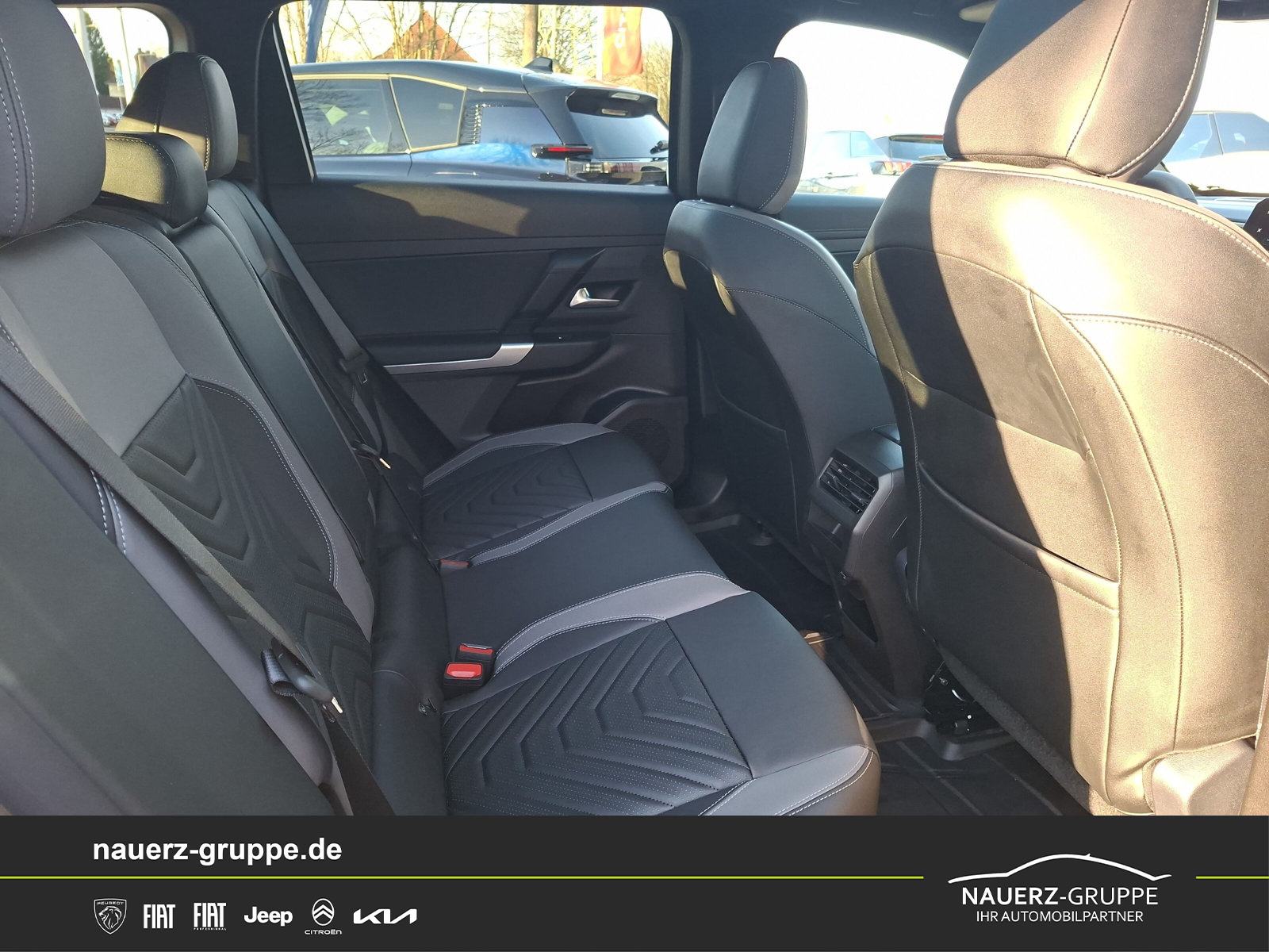 Fahrzeugabbildung Jeep Compass Elektro First Edition