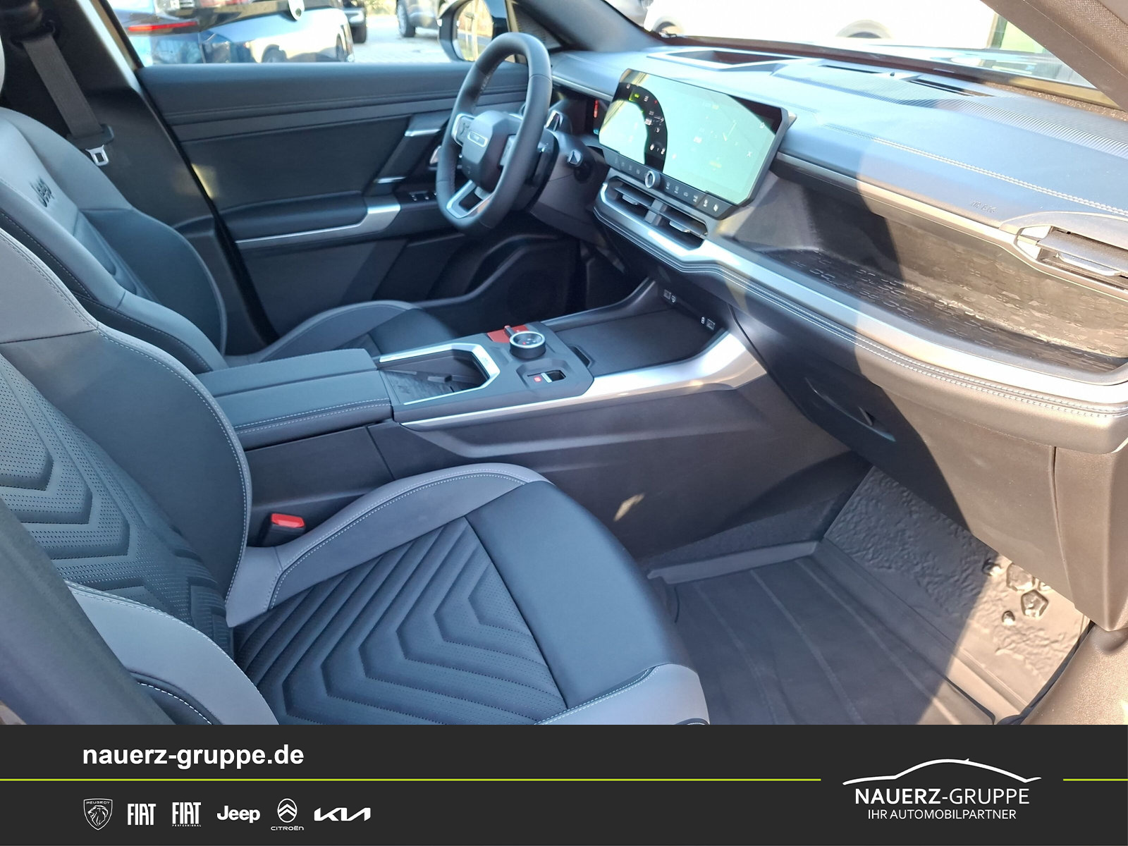 Fahrzeugabbildung Jeep Compass Elektro First Edition