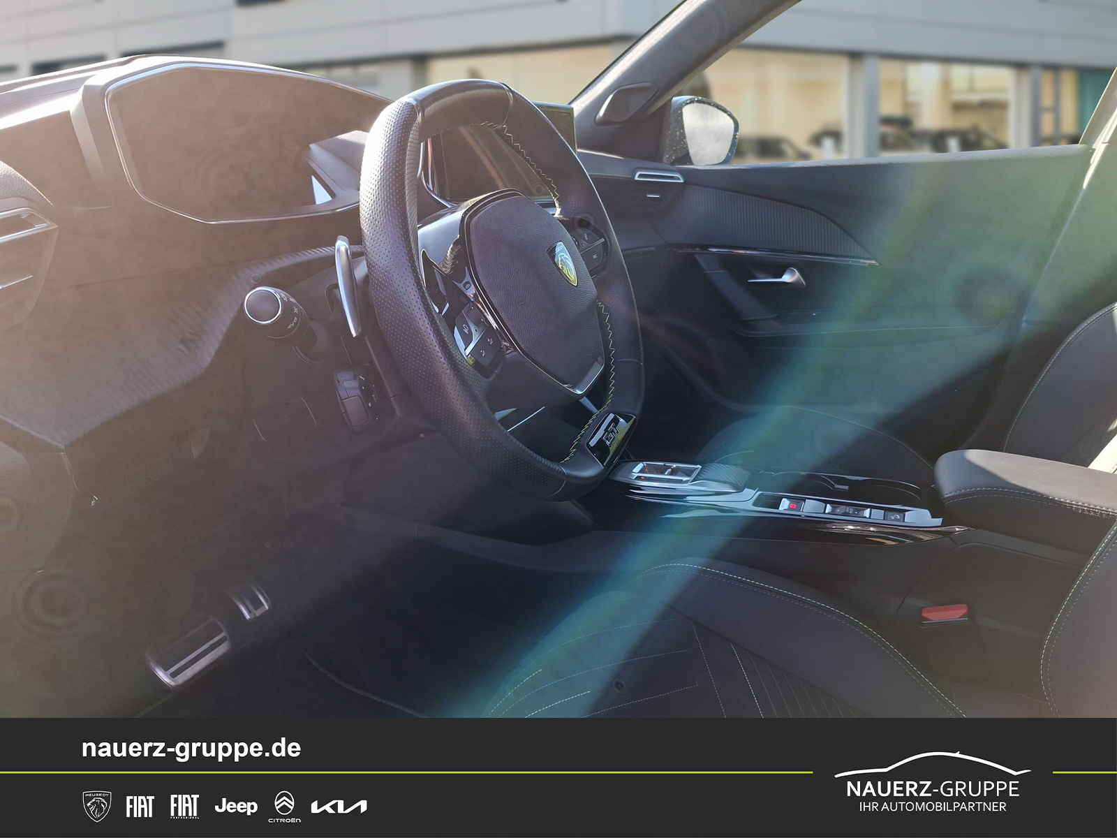 Fahrzeugabbildung Peugeot 2008 GT PureTech 130 EAT8