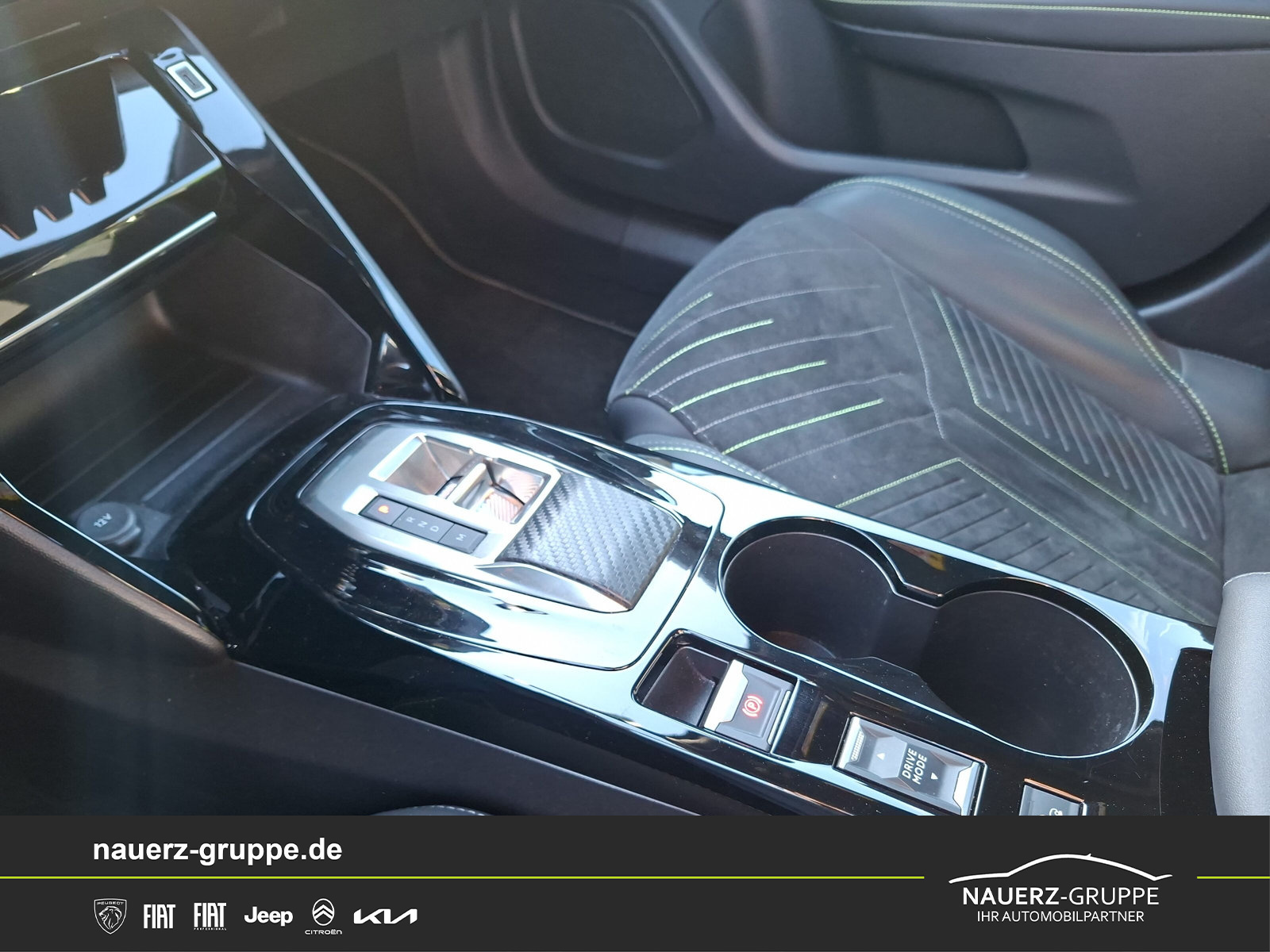 Fahrzeugabbildung Peugeot 2008 GT PureTech 130 EAT8