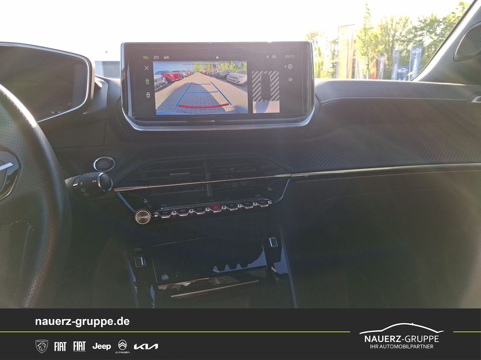 Fahrzeugabbildung Peugeot 2008 GT PureTech 130 EAT8