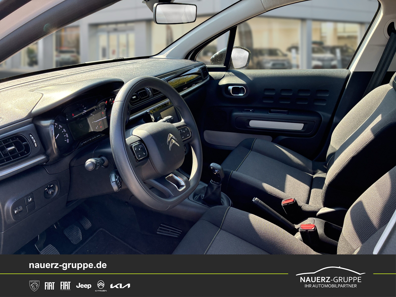 Fahrzeugabbildung Citroen C3 Feel PuteTech 82 5-Türer - mit KI generiert/bearbeitet