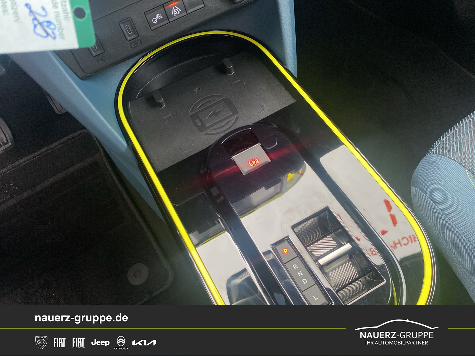 Fahrzeugabbildung Fiat Grande Panda 1.2 Hybrid 74 kW Icon