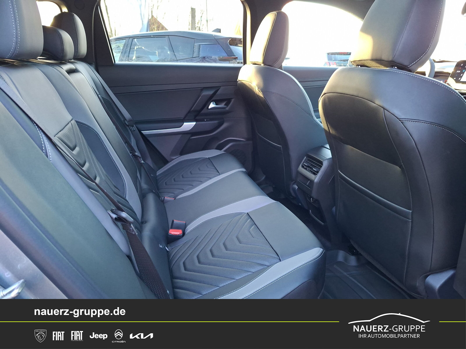 Fahrzeugabbildung Jeep Compass E-Hybrid First Edition