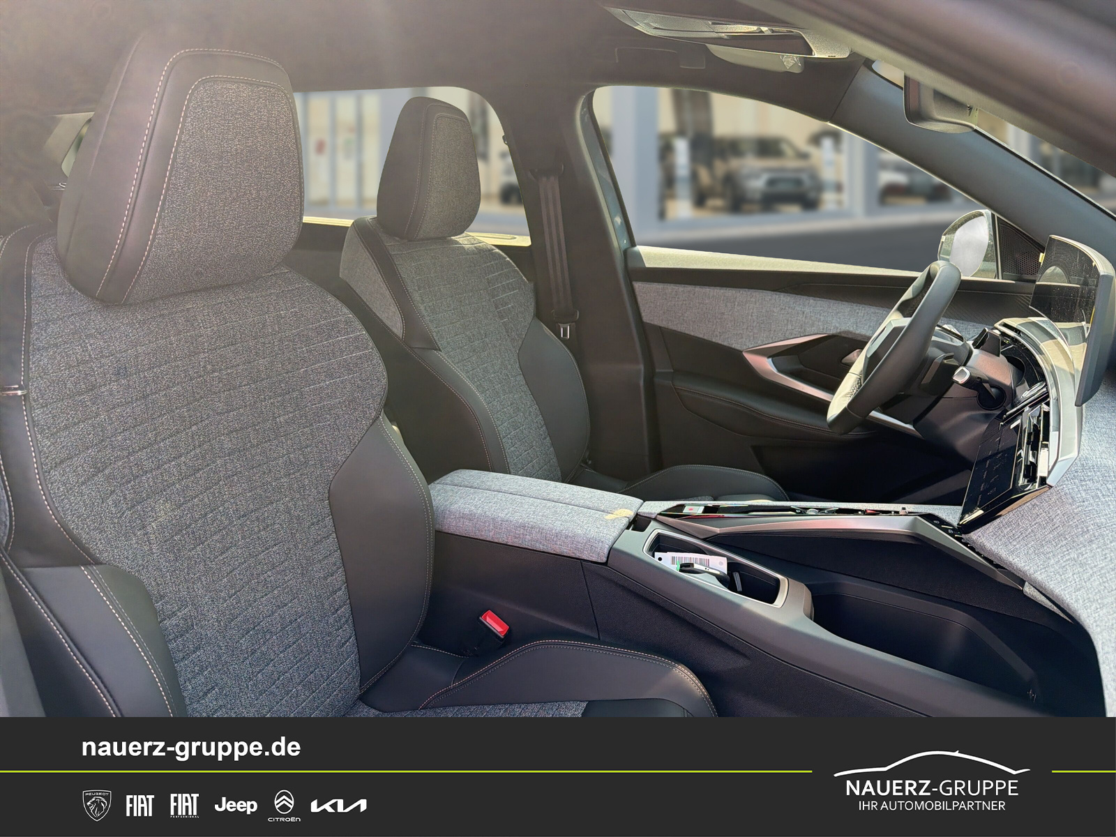 Fahrzeugabbildung Peugeot 5008 Hybrid 145 Allure - mit KI generiert/bearbeitet