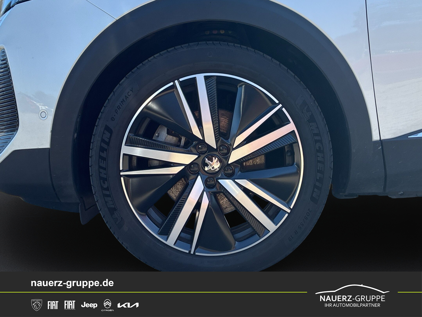 Fahrzeugabbildung Peugeot 3008 Plugin-Hybrid 225 GT