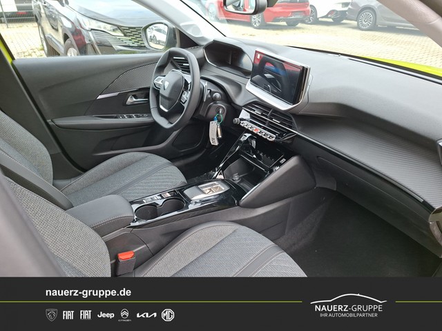 Fahrzeugabbildung Peugeot 208 Allure Hybrid 110 e-DCS6