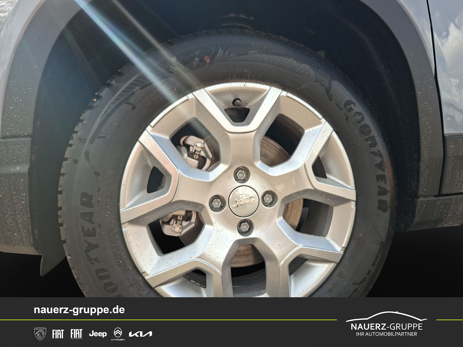 Fahrzeugabbildung Jeep Avenger Mild-Hybrid Altitude Sonderaktion - mit KI generiert/bearbeitet