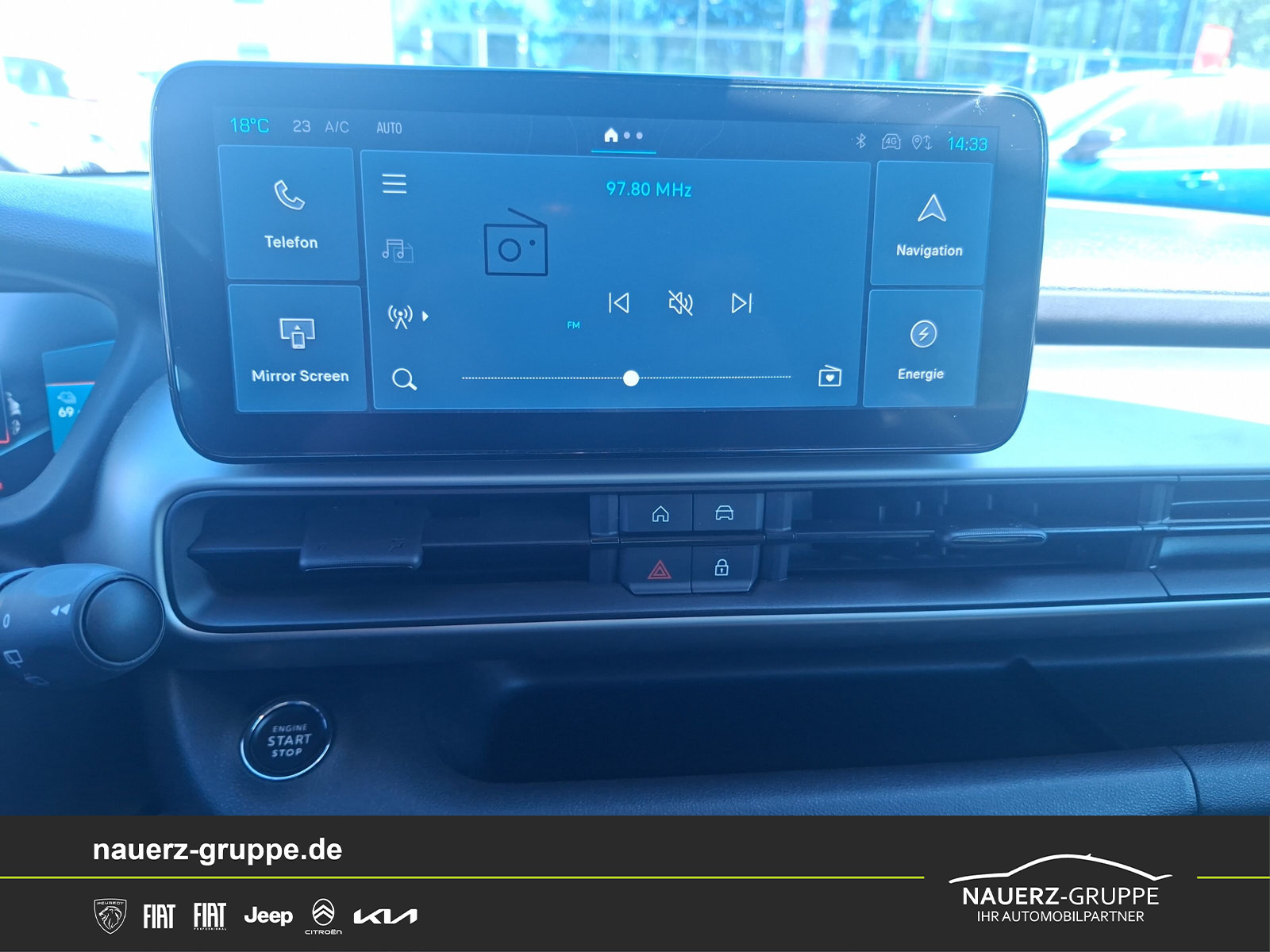 Fahrzeugabbildung Jeep AVENGER Electric Altitude