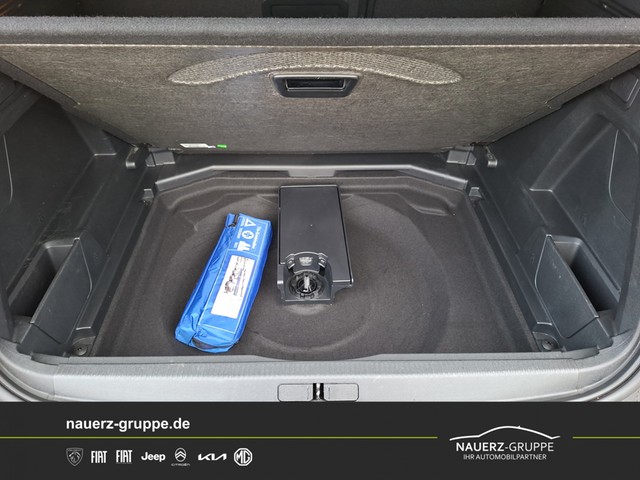 Fahrzeugabbildung Peugeot 3008 Active Pack 130